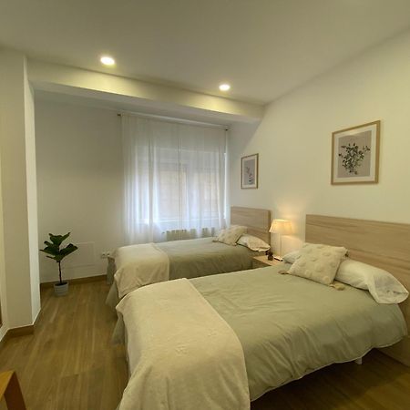 Ferienwohnung Apartamento Recien Reformado Zona Estaciones Santander Exterior foto