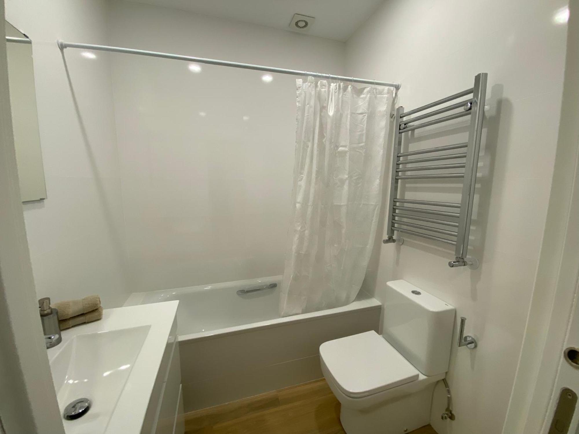 Ferienwohnung Apartamento Recien Reformado Zona Estaciones Santander Exterior foto